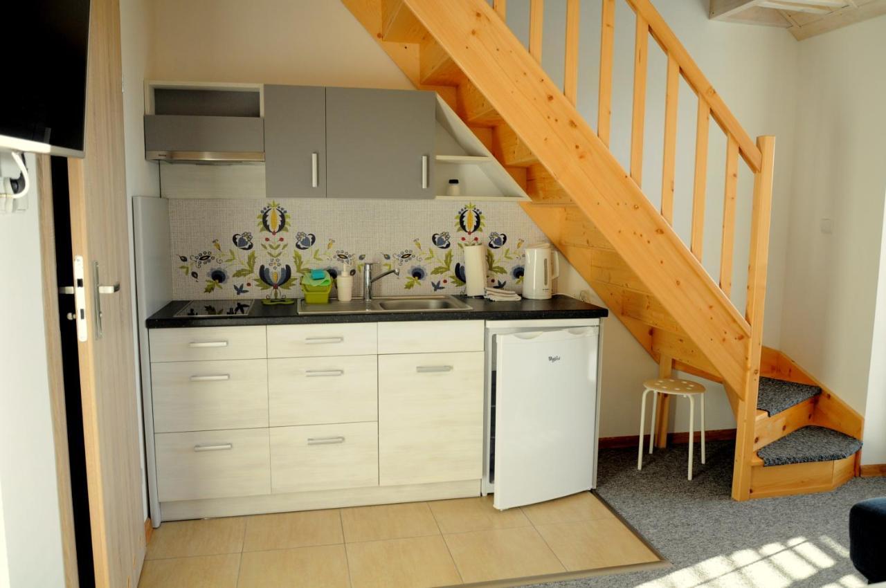 Gosciniec Kaszubski Homestay Białogóra エクステリア 写真