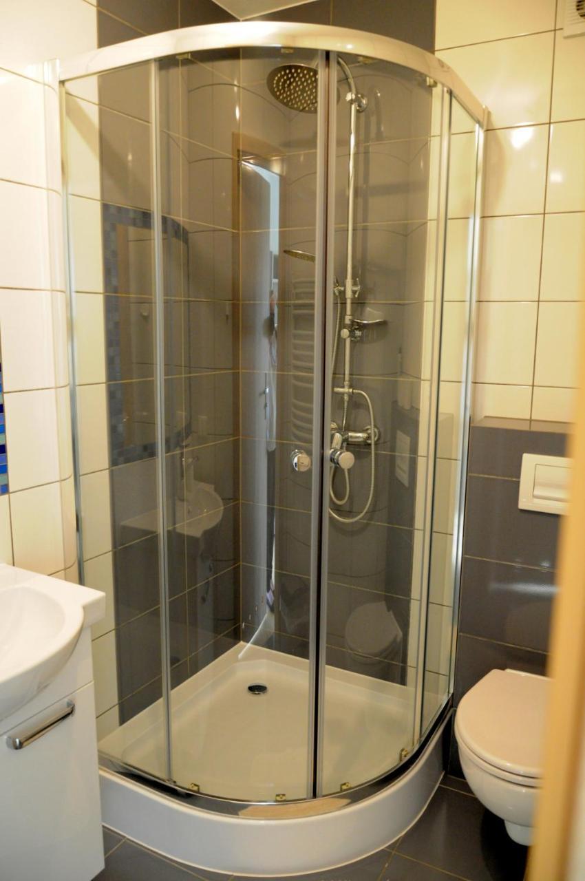 Gosciniec Kaszubski Homestay Białogóra エクステリア 写真