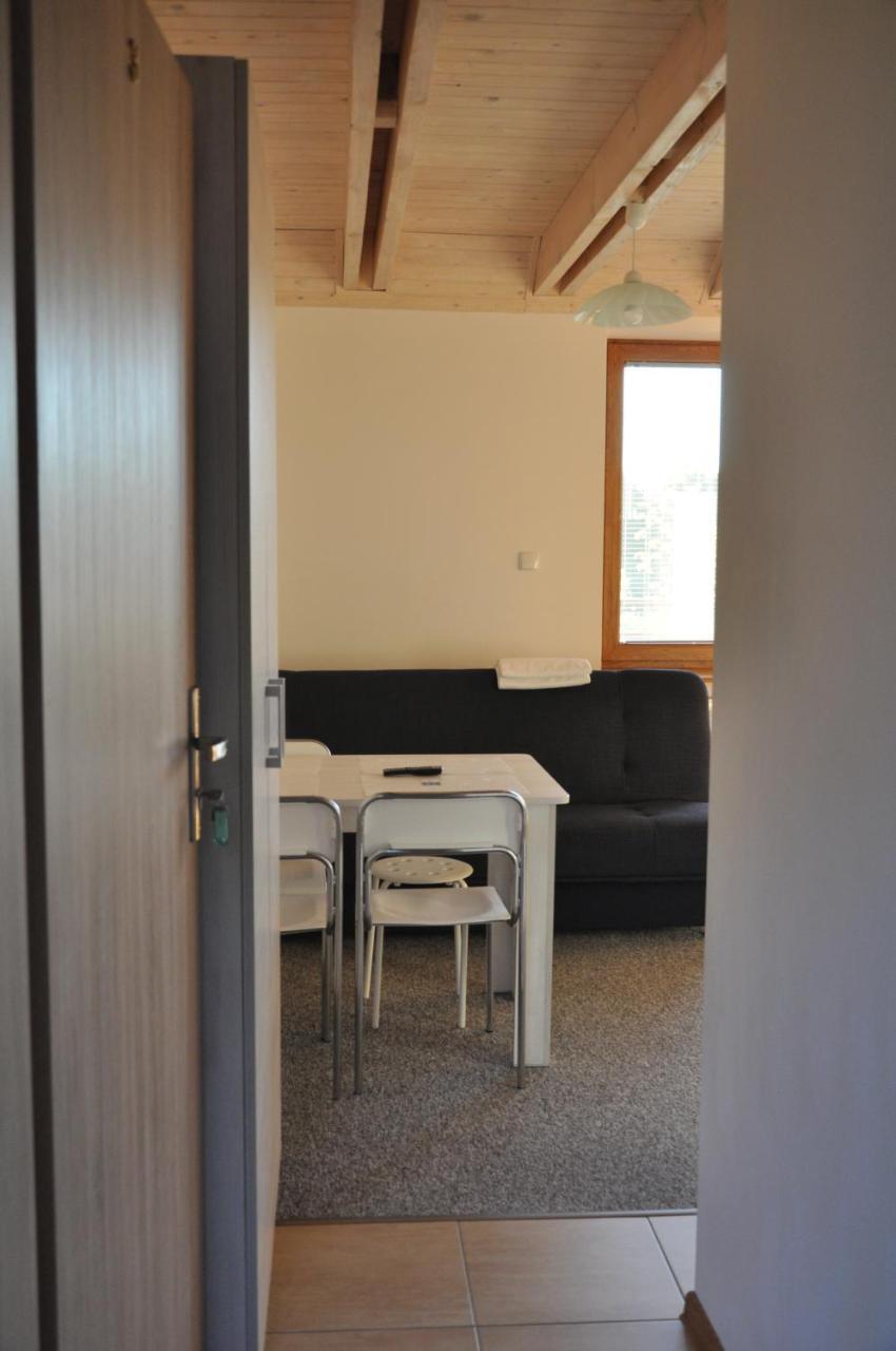 Gosciniec Kaszubski Homestay Białogóra エクステリア 写真