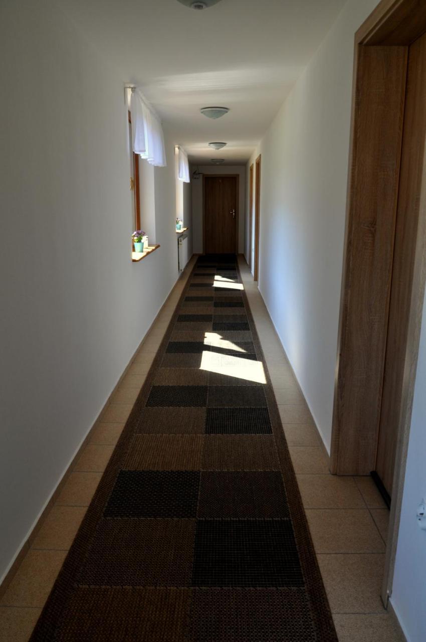 Gosciniec Kaszubski Homestay Białogóra エクステリア 写真