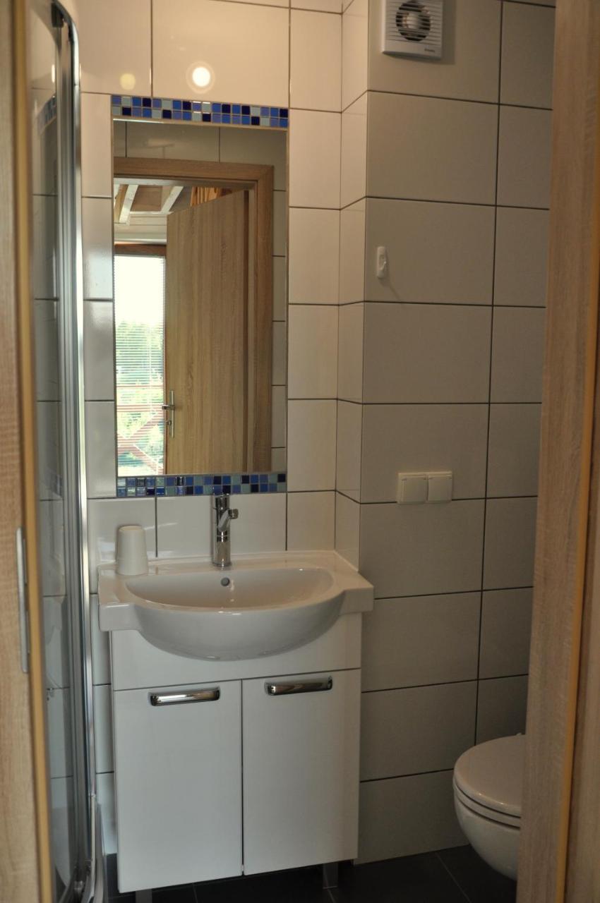 Gosciniec Kaszubski Homestay Białogóra エクステリア 写真